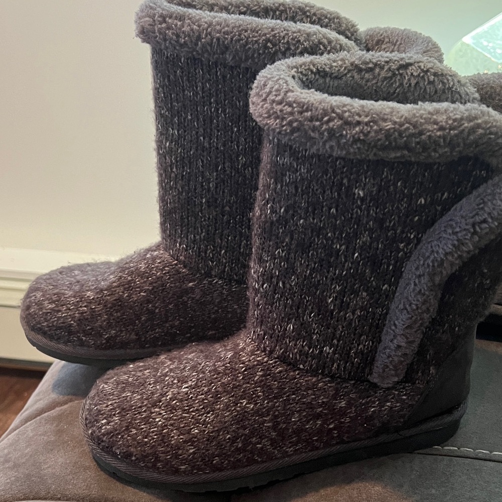 Cozy Brown white specks  Boots